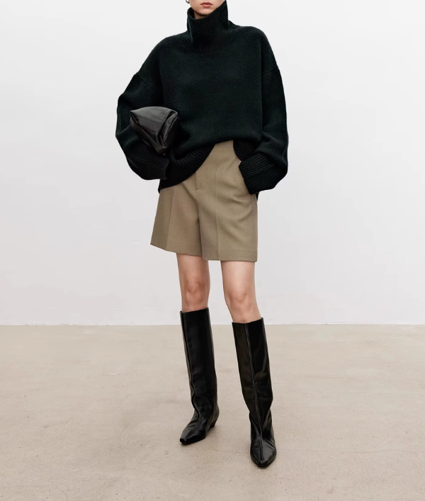 Eliana - Sweater With Turtleneck