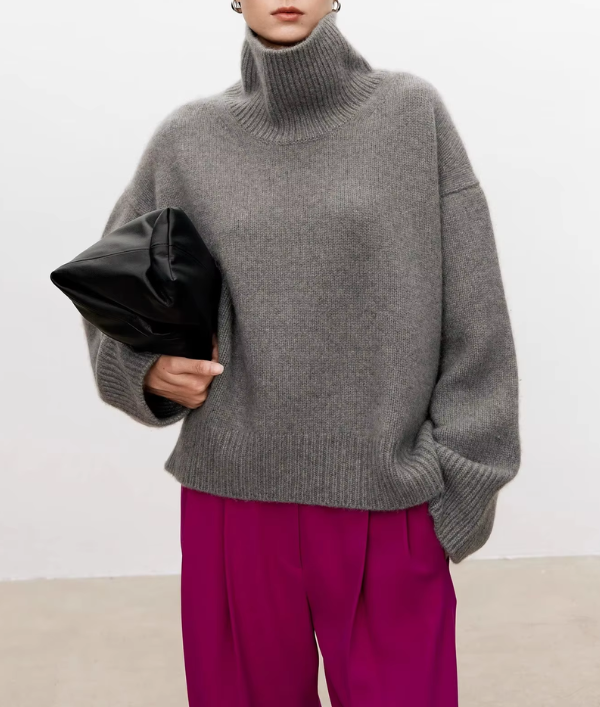 Eliana - Sweater With Turtleneck