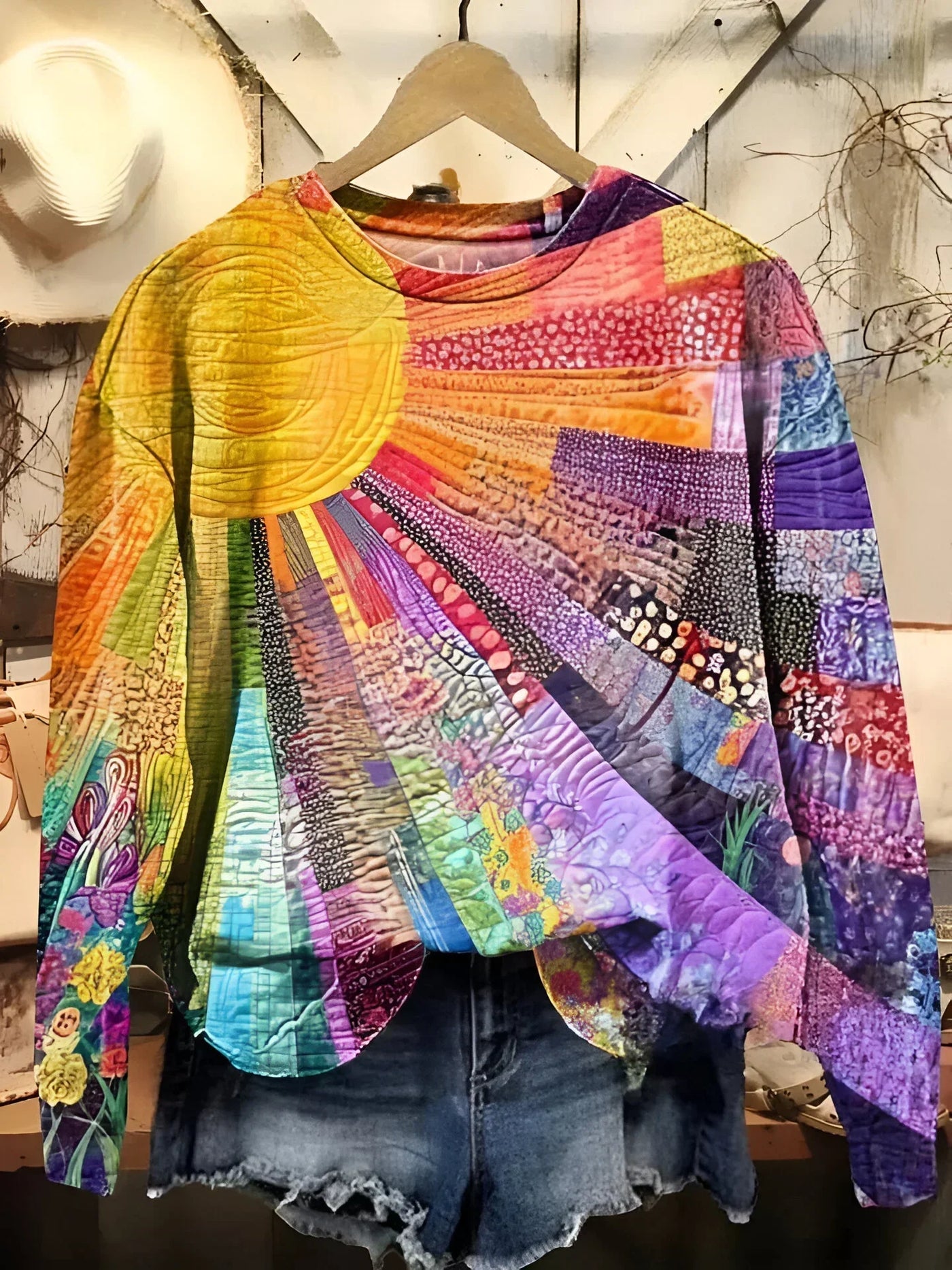 Quirine™ - Colorful Sun Collage Sweatshirt